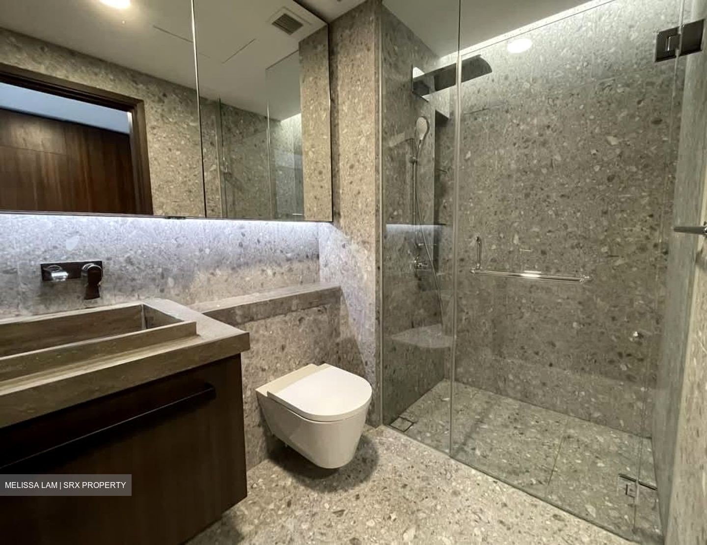 One Pearl Bank (D3), Apartment #595287181